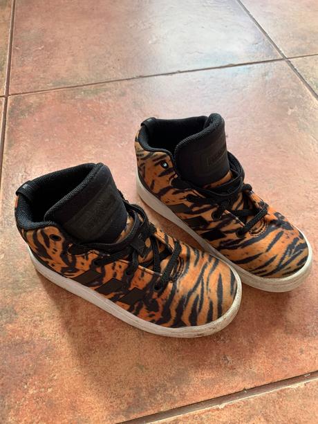 Limitovana edicia, adidas,27