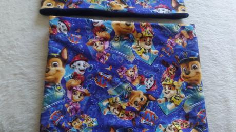 Suprava čiapka a nákrčník, 104