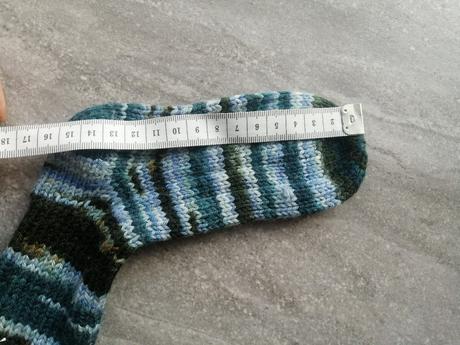 Ručne pletený set na cca 1-3ročné dieťa (3 zimy), 80