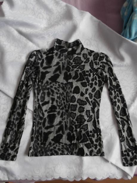 Dámske tričko snežný leopard, xs