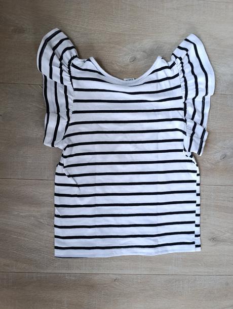 Pruzkovane tričko, 110