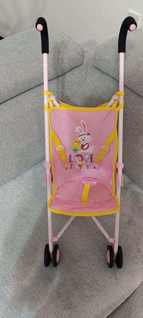 Kočiar pre bábiky, 