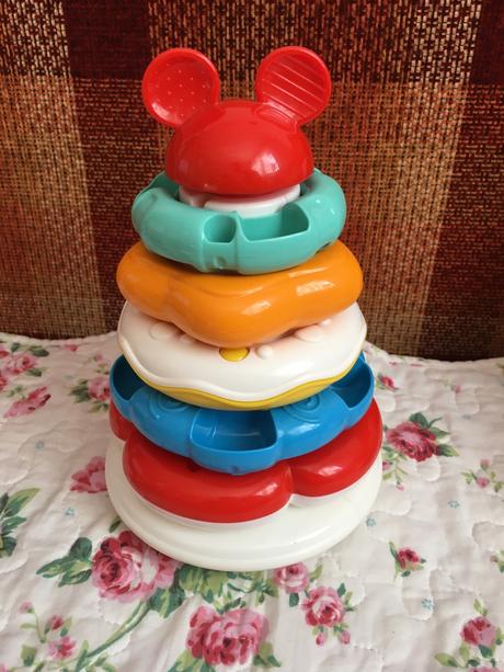 Farebná veža mickey, 