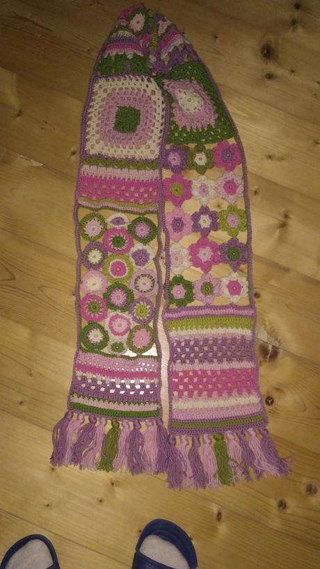 Nenosený háčkovaný šál, 140