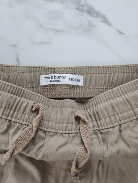 Látkové šortky, sinsay,110