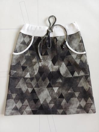 Sukňa - tepláková, 134