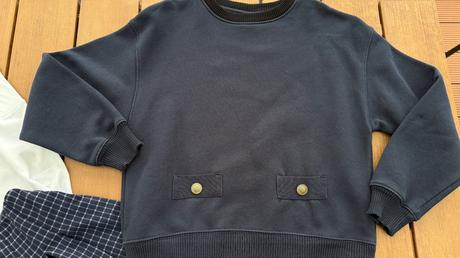 Mikina so zlatymi gombikmi, zara,152