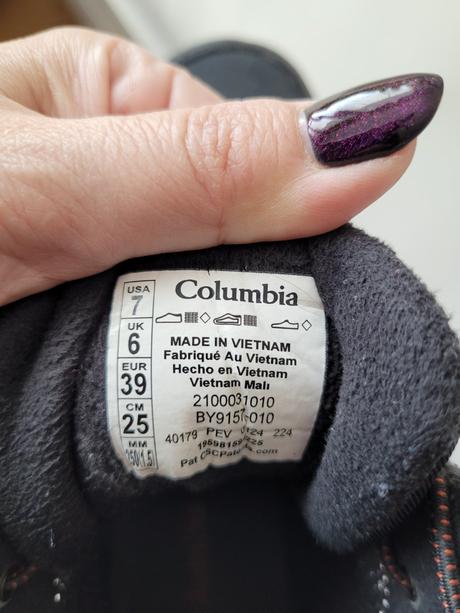 Snehule columbia, columbia,39