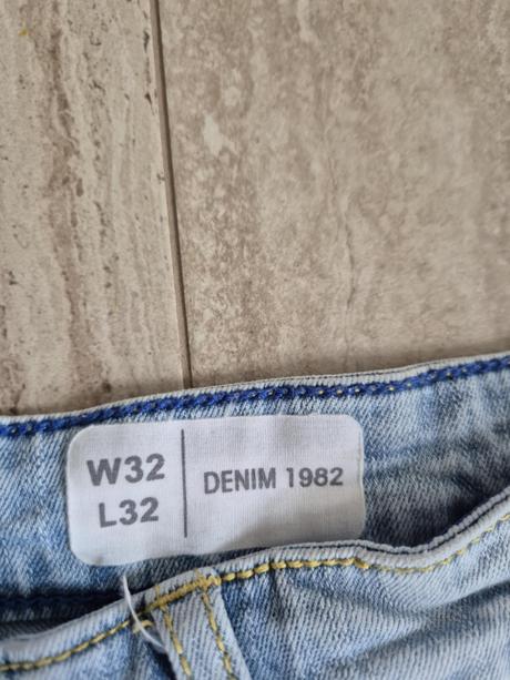 Svetle rifle, takko,32