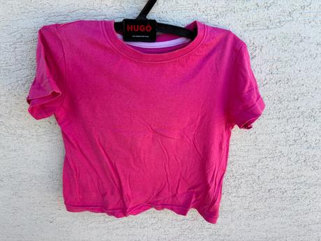 Dievčenské tričká, 98