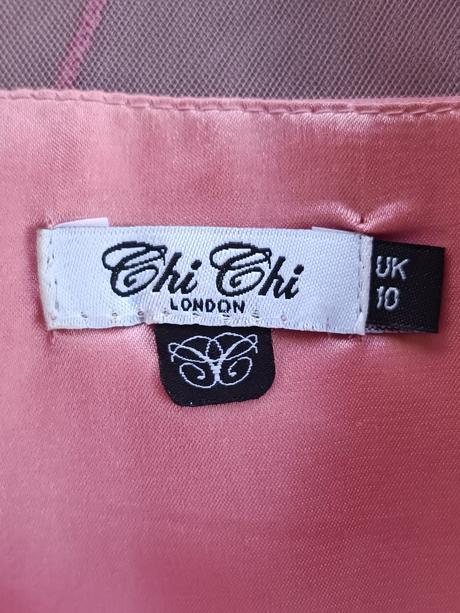 Spoločenské šaty, 38