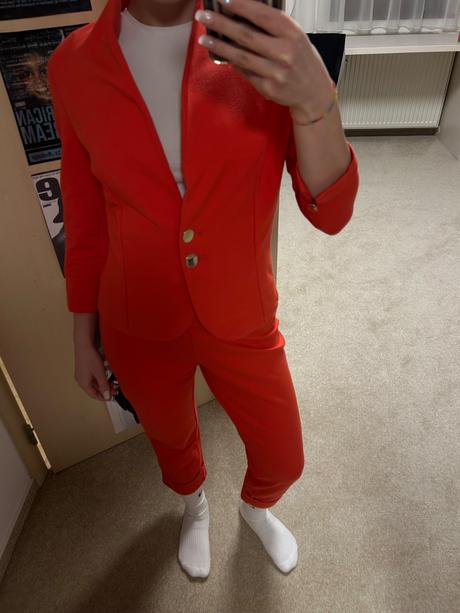 Kostým z teplákoviny veľ. xs, xs