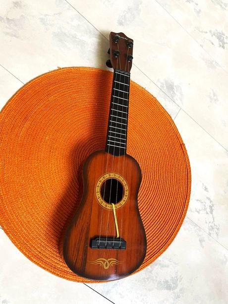 Ukulele s trsátkom, 