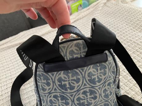 Guess ruksak batoh, guess