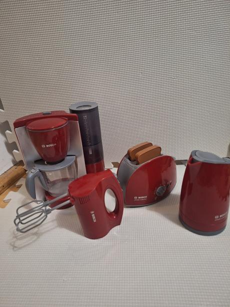 Detske spotrebiče- kavovar, hriankovač, mixér...,