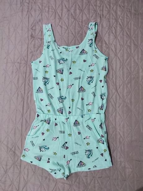 Overal,top stav,v.134-140, takko,134