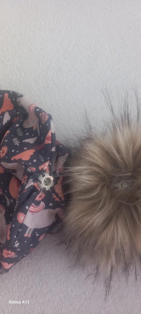 Čiapka + nakrčnik, 134