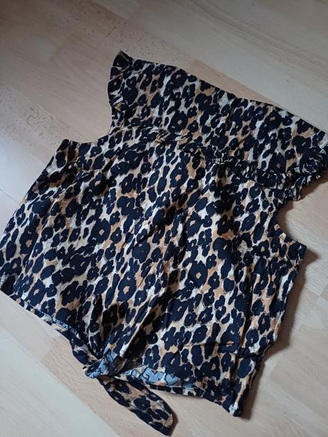 Leo top s volánom, next,128