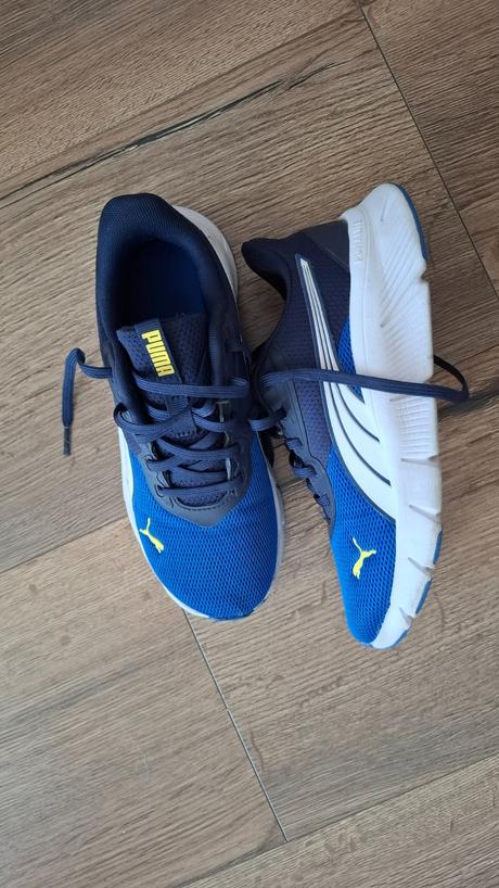 Botasky, puma,36