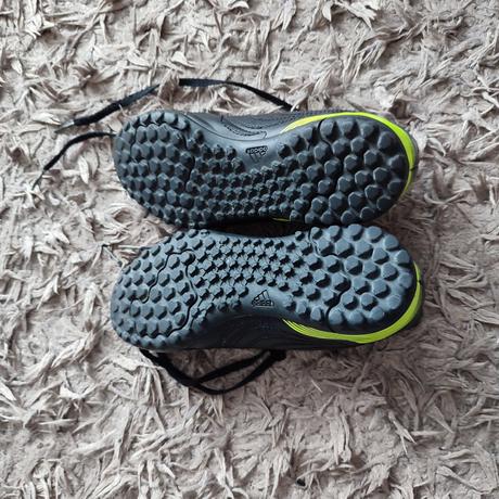 Chlapčenské turfy, adidas,32