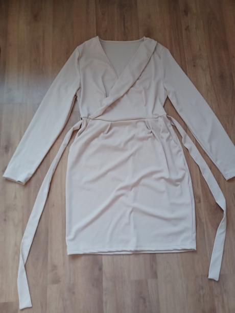 Šaty s dlhým rukávom, l