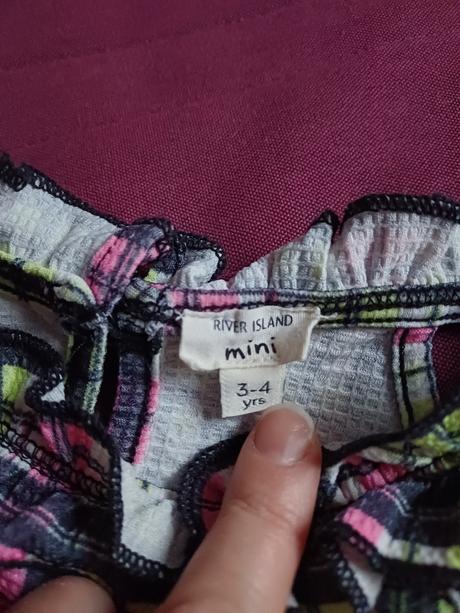 Letné šaty v.104, river island,104