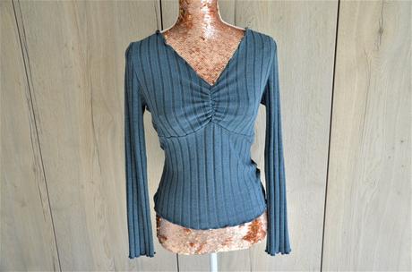 Petrolejový svetrík-m, m