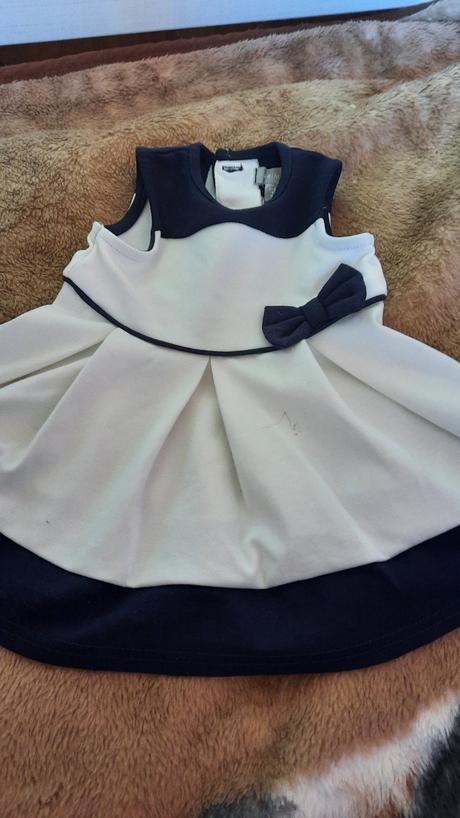 Detske saty, primark,68