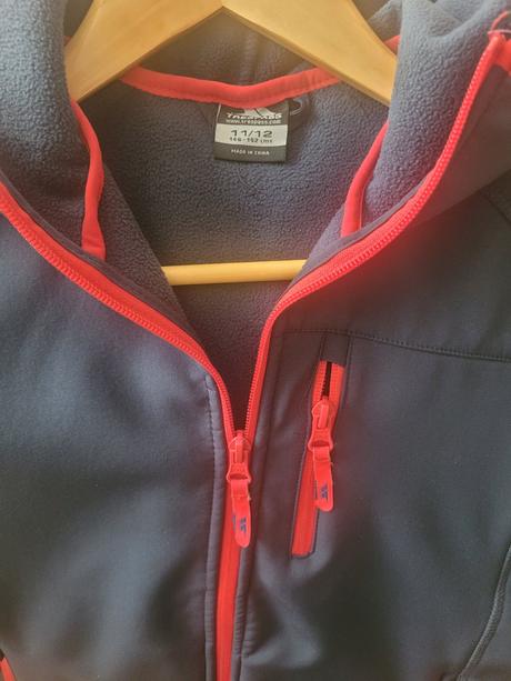 Softshellova bunda trespass, 11-12 rokov, 152