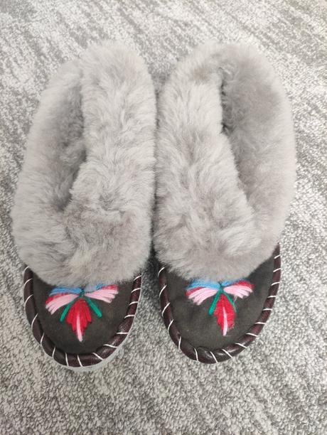 Kožušinové papuče, 37