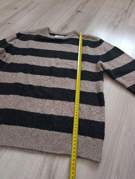 Pásikavý sveter, c&a,152