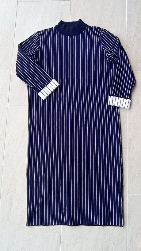 Teplé svetrové šaty, s