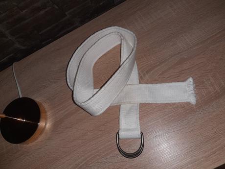 Opasok darujem, bershka