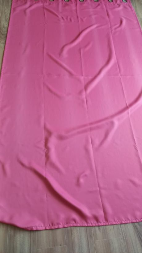 Ružový záves s krùžikmi 1 pár, 