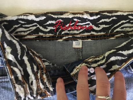 Rifľová mini sukňa, fishbone,s