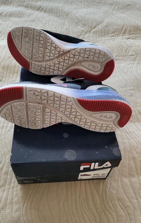 Tenisky velk. 35, fila,35