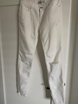 Biele moderné rifle, new yorker,s