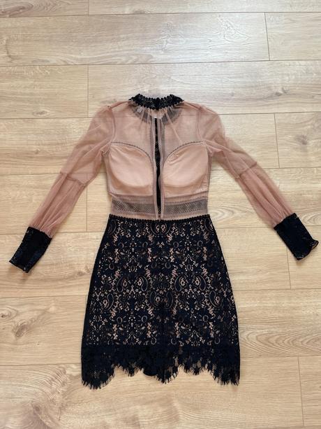 Slávnostné šaty - s, s