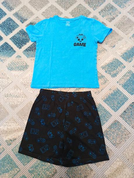 Chlapčenské pyžamo, sinsay,116