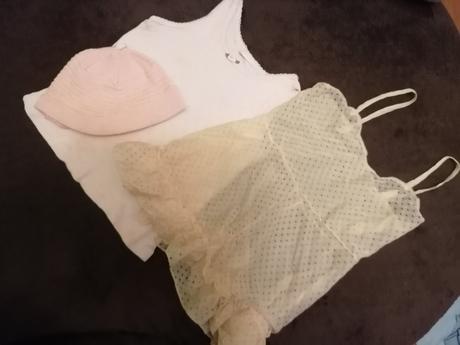 Pyžamá, nočné košele, 50