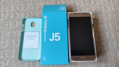 Mobilný tlf samsung duo j5, samsung