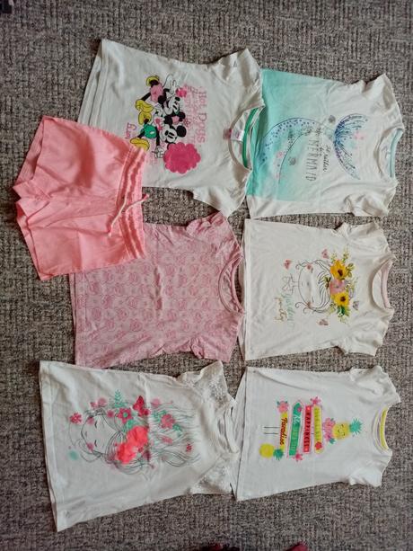 Tričká cca 4-5r, 110