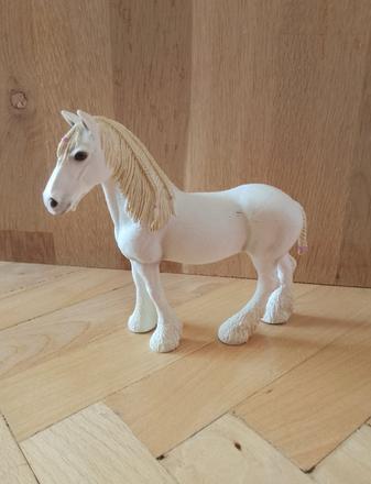 Schleich kobyla shire,