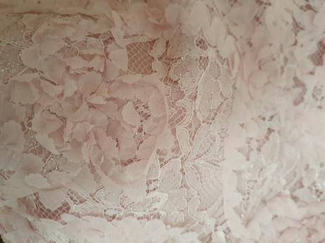 Spoločenské šaty, 38