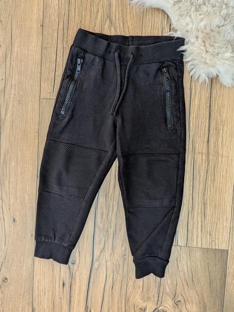 Tepláky so spevnenými kolenami, lindex,92