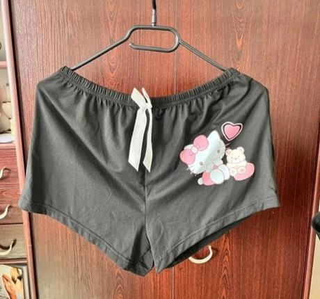 Sortky na spanie hello kitty, l