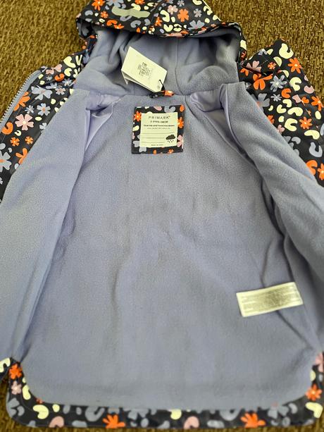 Pogumovana bunda, primark,98