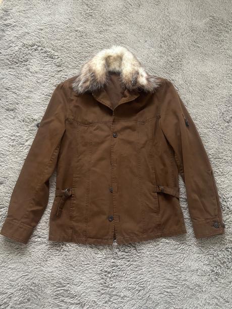 Hugo boss bunda s kozusinou, hugo boss,l