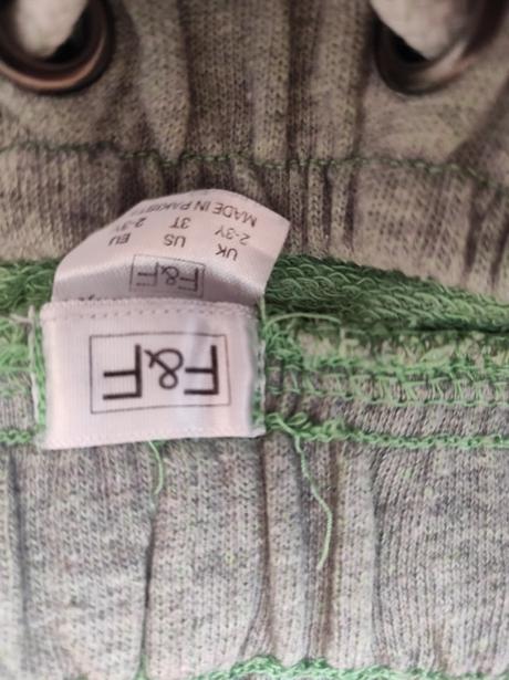 Predám krátke nohavice veľk. 98, f&f,98