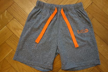 Športové kraťasy, 134